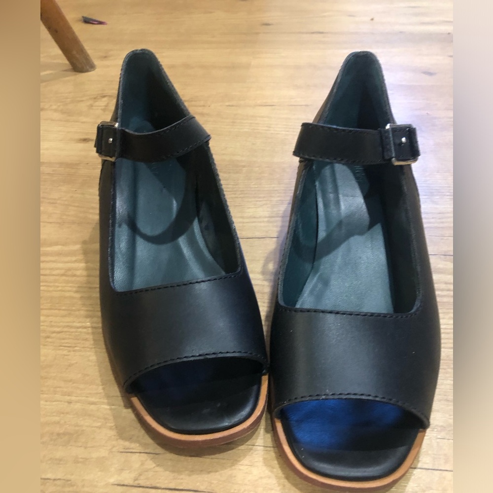 Wilder Constance Peep toe Mary Jane